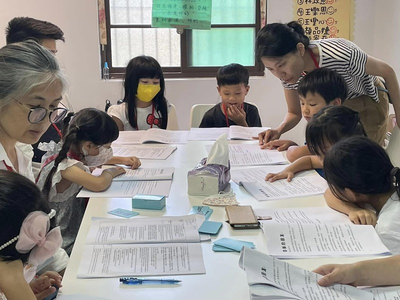 新營兒少關懷陪伴查經班
